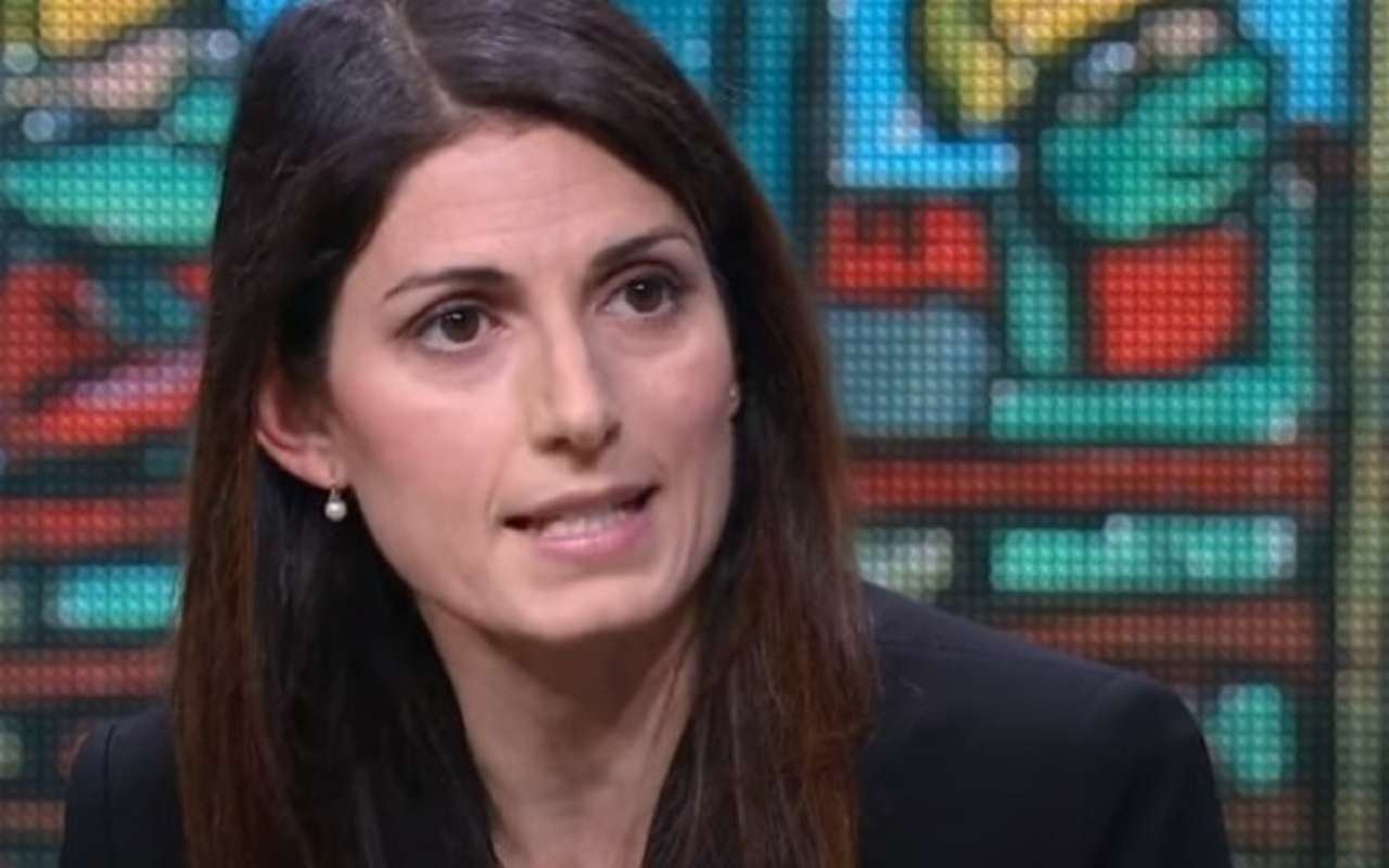 attacco alla Raggi