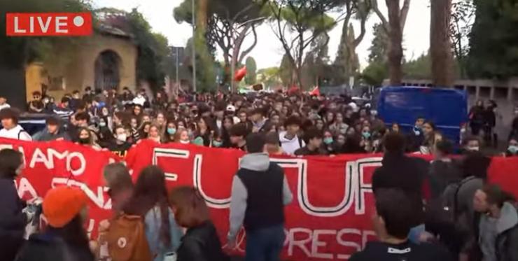Manifestazione studenti Roma