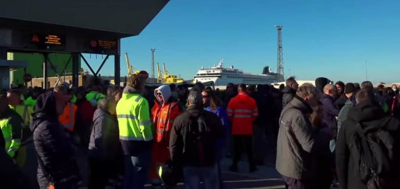 Trieste green pass protesta portualu