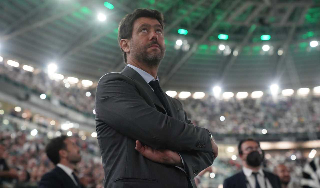 Andrea Agnelli pensieroso 